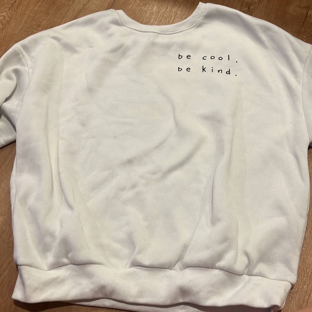 SHEIN white pullover - Picture 2 of 4